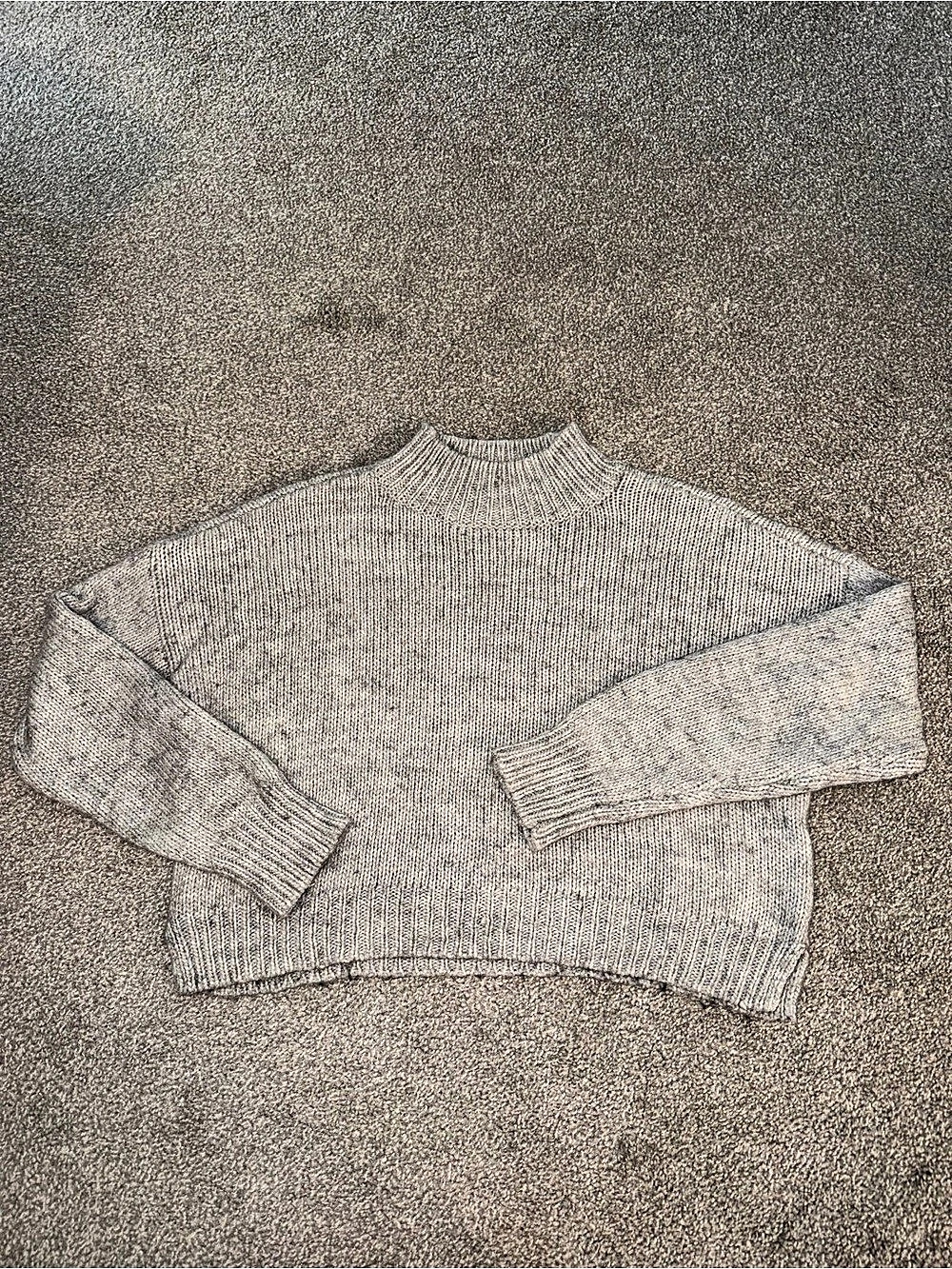 Aéropostale Women's Knit Turtleneck Sweater Gray Small